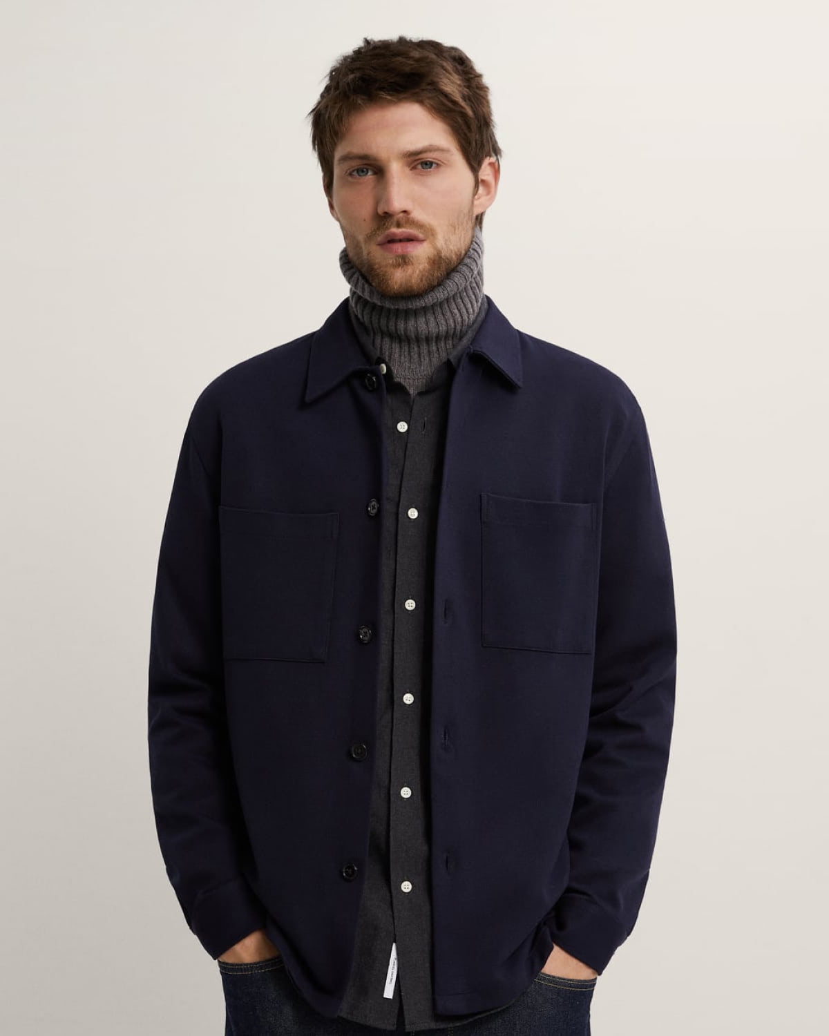 Cropped Velvet Blazer